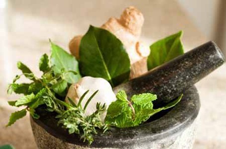 Mau Bikin Saus Chimichurri a la Resto Steak? Ikuti 5 Langkah Ini!