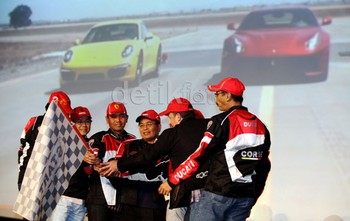 Direktur Utama Telkomsel Alex J. Sinaga juga hadir dalam acara syukuran tersebut.