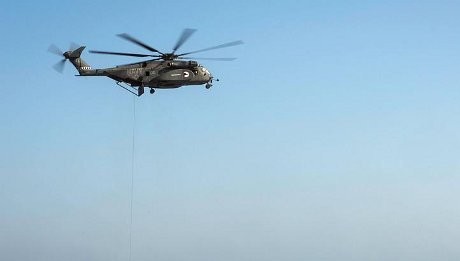 Helikopter Militer AS Jatuh di Pantai Virginia, 2 Tentara Tewas & 1 Hilang
