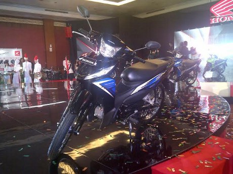 Ini 3 Perbedaan Honda Revo Biasa dan Revo Fit