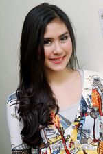 Senyuman Manis Syahnaz Sadiqah