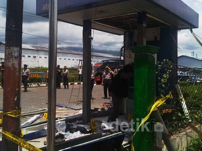 ATM Mandiri di Malang Meledak