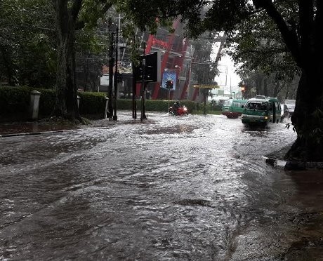 Hujan Badai Landa Bandung