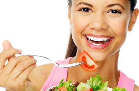 Tomat dan Susu Wajib Dikonsumsi Wanita agar Kesehatan Tetap Prima (2)