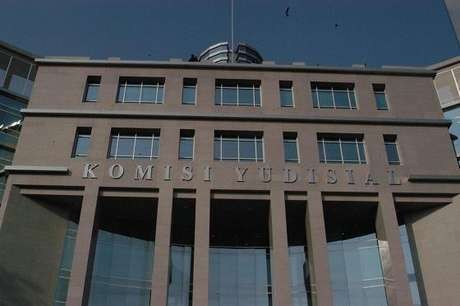 KY Senang DPR Tak Bisa Lagi Pilih Hakim Agung