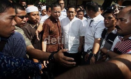  Anas ke KPK, Loyalis Nobar di Markas PPI