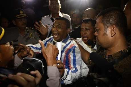 Ini 4 Aktivis yang Mengamuk di KPK Usai Anas Ditahan