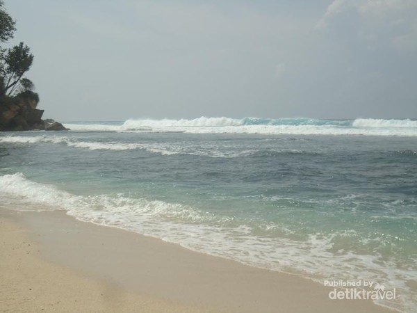 Sine Ngalur Dua Perawan Dari Tulungagung