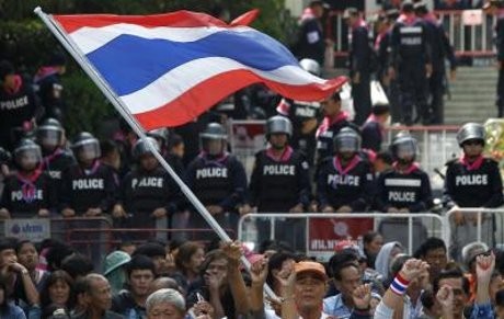 Demo di Thailand, Filipina Minta Warganya Tak Pakai Atribut Merah & Kuning