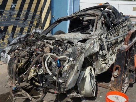 Begini Penampakan Mobil yang Kecelakaan pada Kecepatan 354 Km/Jam