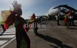 Penerbangan Komersial Perdana di Halim