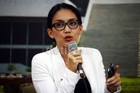 Pada 8 Januari, Rieke Diah Pitaloka berulang tahun yang ke-40. (dok. detikcom)