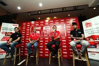 Ketua Penyelenggara Turnamen Basket NBL Azrul Ananda memberikan penjelasan terkait pembukaan turnamen NBL 2013-2014.