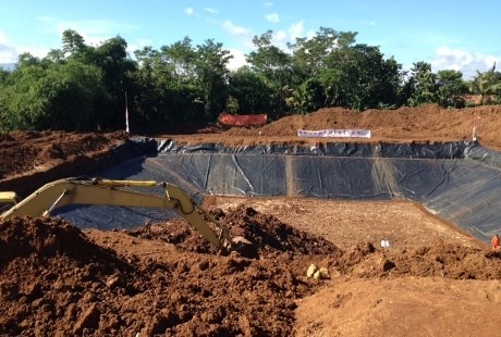 Kapsul Raksasa untuk Mengubur Racun Timbal di Desa Cinangka