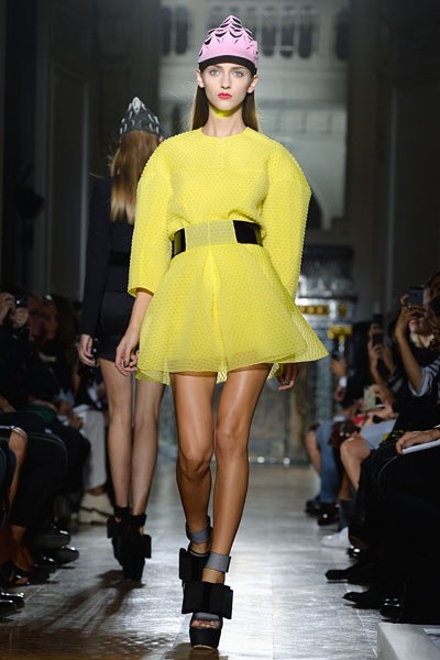 John Galliano. Spring Summer 2014. aris Fashion Week 2014. [Photo by Pascal Le Segretain/Getty Images]