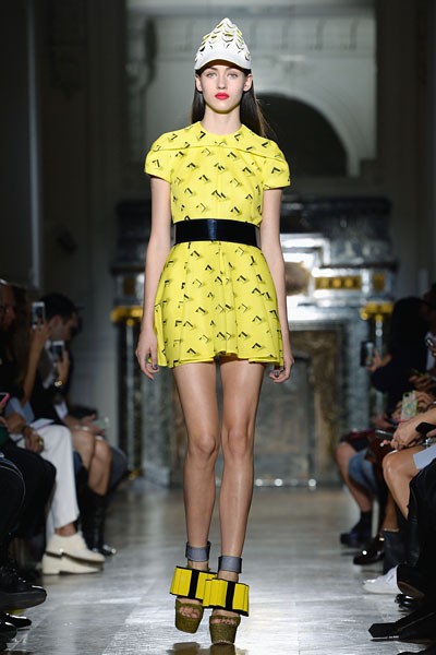 John Galliano. Spring Summer 2014. aris Fashion Week 2014. [Photo by Pascal Le Segretain/Getty Images]