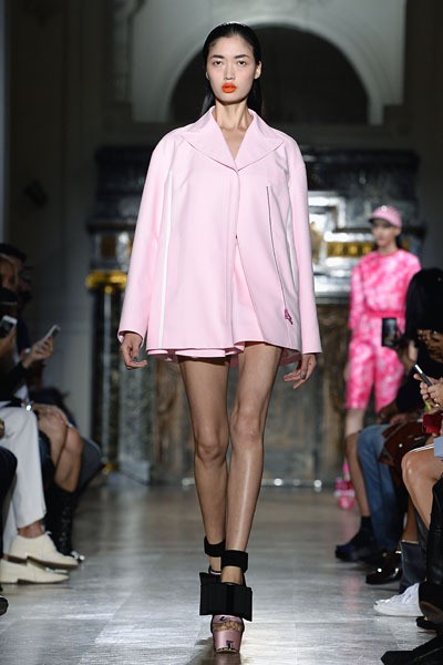 John Galliano. Spring Summer 2014. aris Fashion Week 2014. [Photo by Pascal Le Segretain/Getty Images]