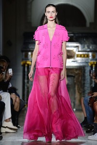 John Galliano. Spring Summer 2014. aris Fashion Week 2014. [Photo by Pascal Le Segretain/Getty Images]