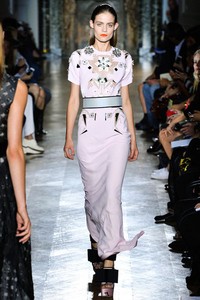 John Galliano. Spring Summer 2014. aris Fashion Week 2014. [Photo by Pascal Le Segretain/Getty Images]