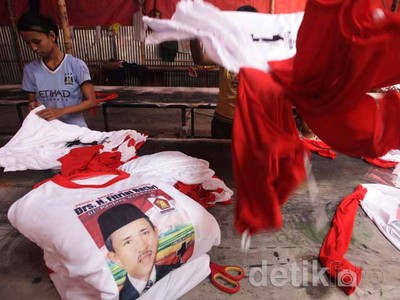 Jelang Pemilu, Permintaan Atribut Partai Meningkat