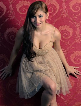 Baby Margaretha: Cowok Bule atau Lokal, yang Penting Nyaman!