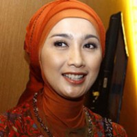 Desy Ratnasari dan Elite PAN Deklarasikan Rajasa Capres 2014