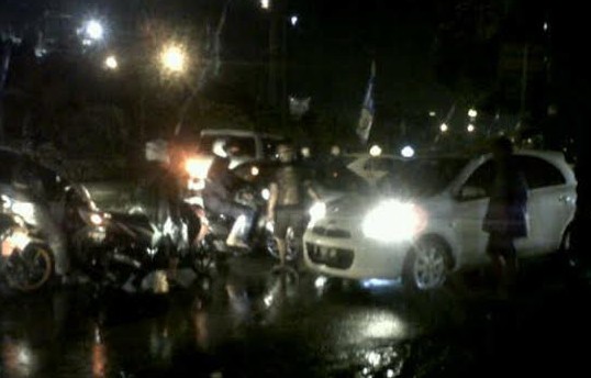 Genangan di TB Simatupang Masih Tinggi, Macet Parah