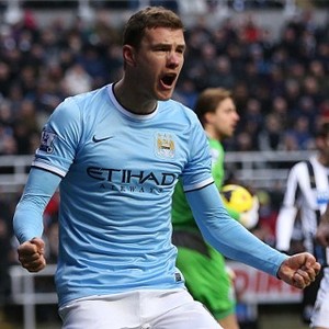 Diwarnai Kontroversi, City Menang 2-0 Atas Newcastle