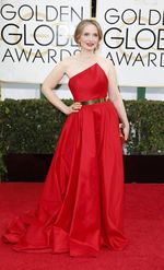 Parade Gaun Merah di Golden Globe 2014
