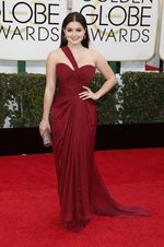 Parade Gaun Merah di Golden Globe 2014