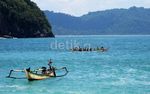 Eksotiknya Teluk Ijo di Banyuwangi