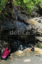 Eksotiknya Teluk Ijo di Banyuwangi