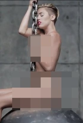 Video Klip Miley Cyrus dan Britney Spears Dilarang Tayang Siang Hari di Prancis