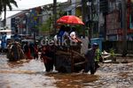 Komplek Green Garden Masih Banjir
