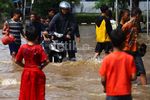 Komplek Green Garden Masih Banjir
