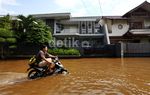 Komplek Green Garden Masih Banjir