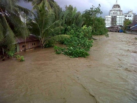 Banjir Bandang dan Longsor di Manado, Polisi: 1 Orang Tewas dan 1 Hilang