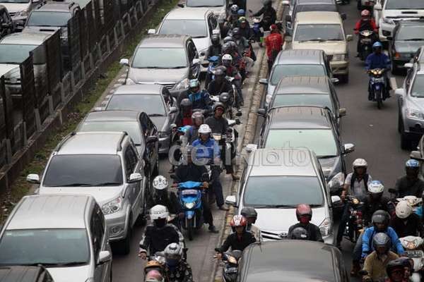 Selama 78 Hari, 13.039 Pemotor Ditilang karena Terobos Busway