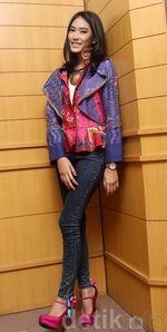 Alika Manis Berbatik