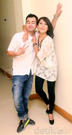 Keakraban Lala Karmela dan Raffi Ahmad