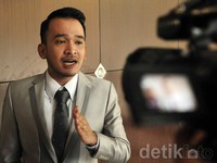 Ruben mengatakan, Wenda keguguran karena tubuhnya terlalu kurus. Noel/detikHOT.