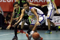 Meski sama-sama memperlihatkan permainan cepat, Bimasakti gagal membendung serangan-serangan para pemain CLS Knights.