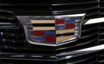 Logo Baru Mobil Cadillac