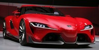 Grille Toyota FT-1 memiliki desain yang sangat futuristik. Toyota mengatakan kalau mobil ini dibangun dengan semangat 'waku-doki' yang terjemahan bebasnya adalah jantung berdebar karena gembira. Nah dengan mobil ini, Toyota ingin membuat para pengendaranya bergembira. Reuters/Rebecca Cook
