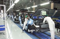 Pabrik kebanggan Honda ini menyerap ribuan tenaga kerja Indonesia.