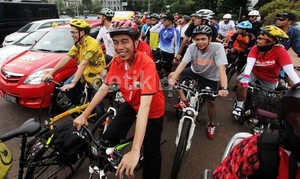 Besok, Jokowi Balapan dengan Valentino Rossi dan Jorge Lorenzo