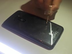 Pesona Ponsel Lengkung LG G Flex