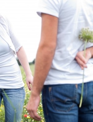 Cara Mengetahui Apakah Dia Cinta Sama Kamu atau Tidak