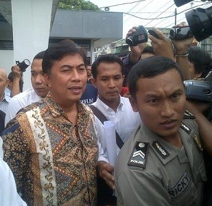Dinyatakan Sehat, Bupati Rembang Kembali Dibui