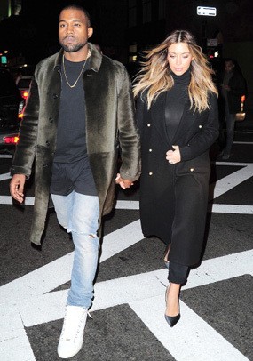 Kanye West dan Kim Kardashian Ingin Berbulan Madu di Luar Angkasa